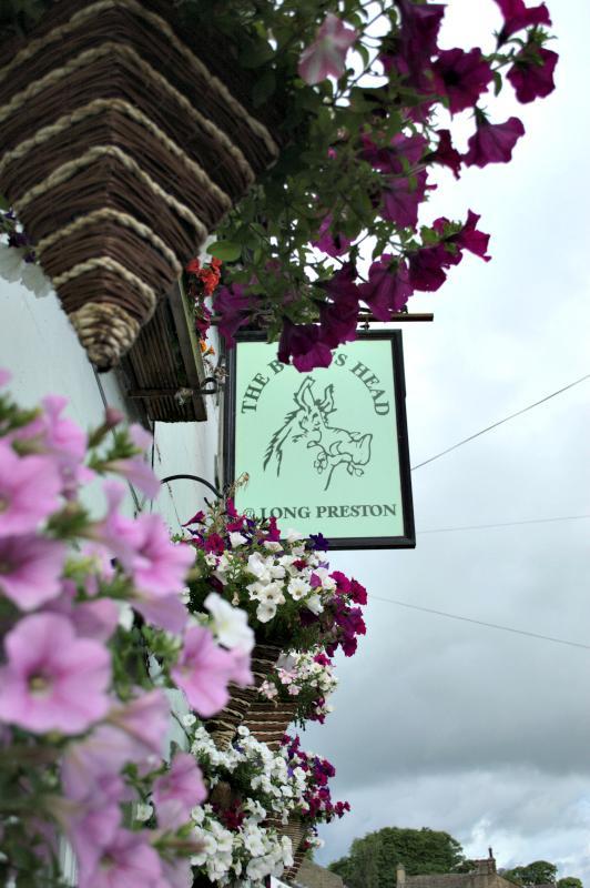 The Boars Head Hotel Long Preston Bagian luar foto