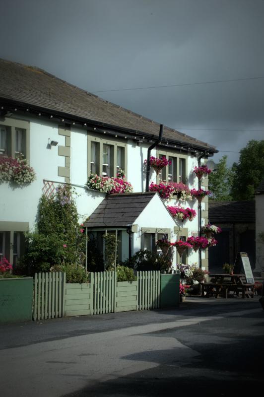The Boars Head Hotel Long Preston Bagian luar foto